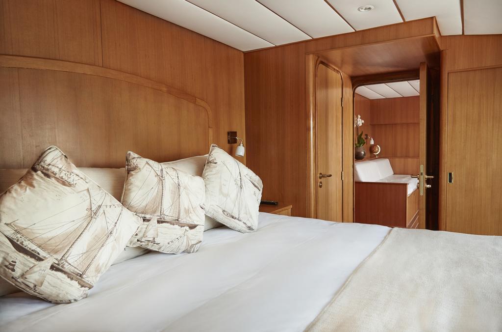 Yacht Cabin Suite terrace Sea View,422236596:JPEG