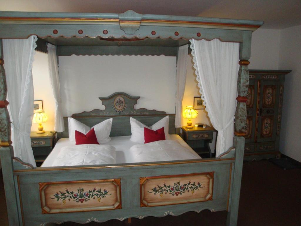Quadruple Room,27146354:JPEG
