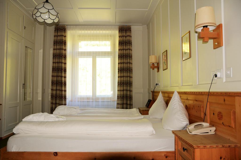 Double Room with Mountain View,271957793:JPEG