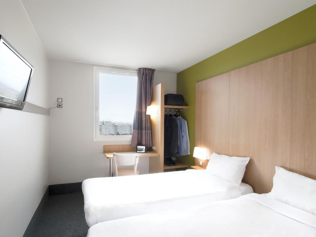 Twin Room,70457216:JPEG