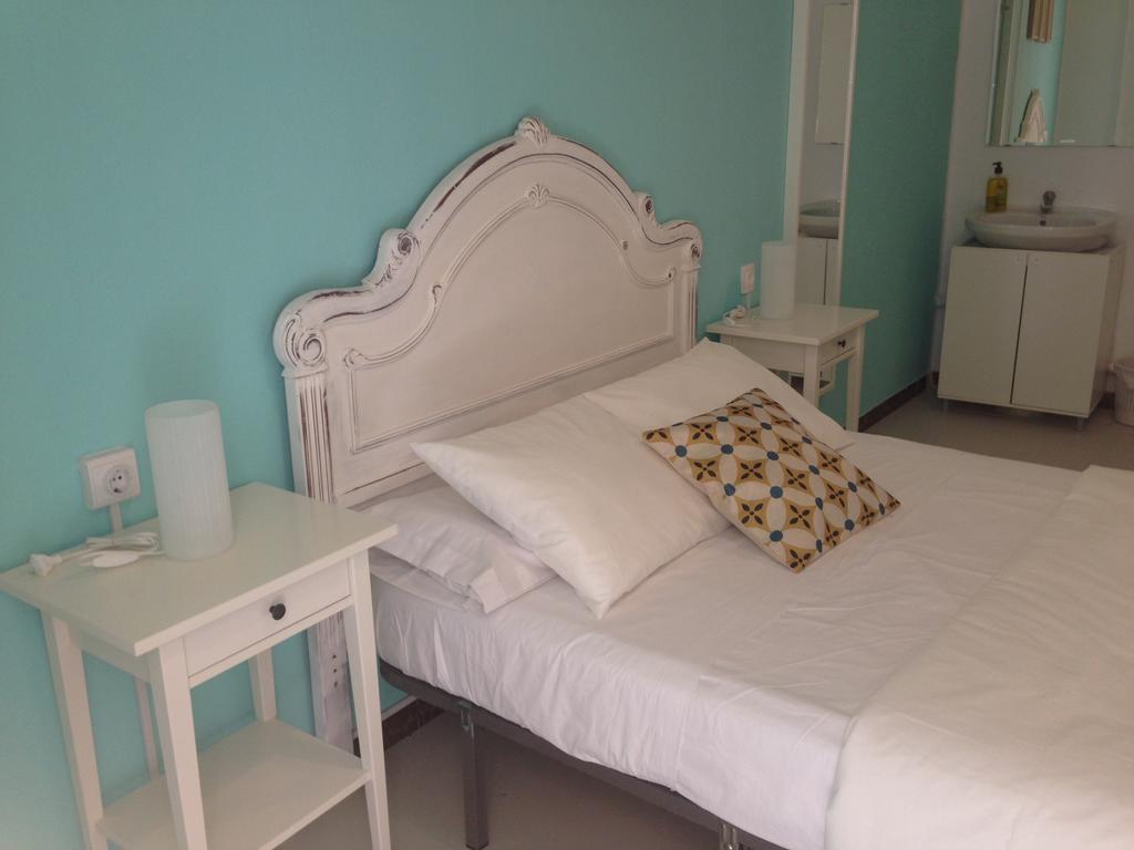 Standard Double Room,273893989:JPEG