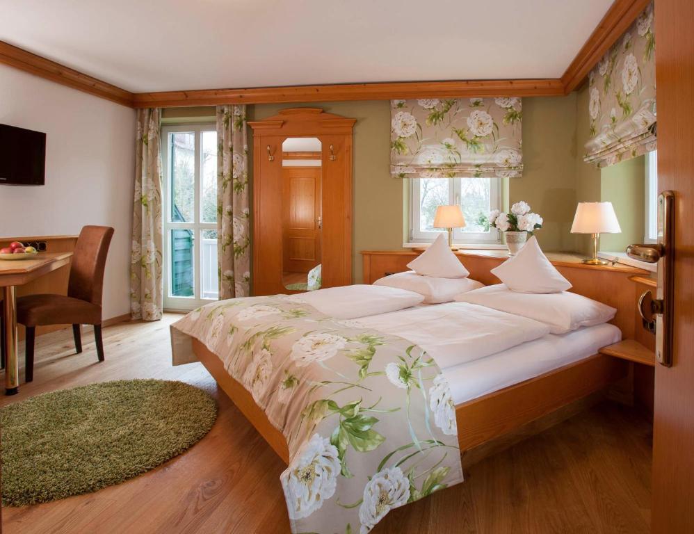 Double Room Balcony,685193358:JPEG
