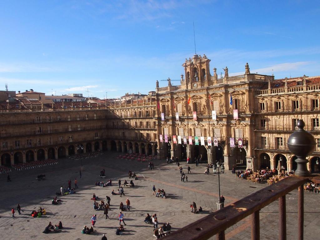 Double Room Plaza Mayor views,125641992:JPEG