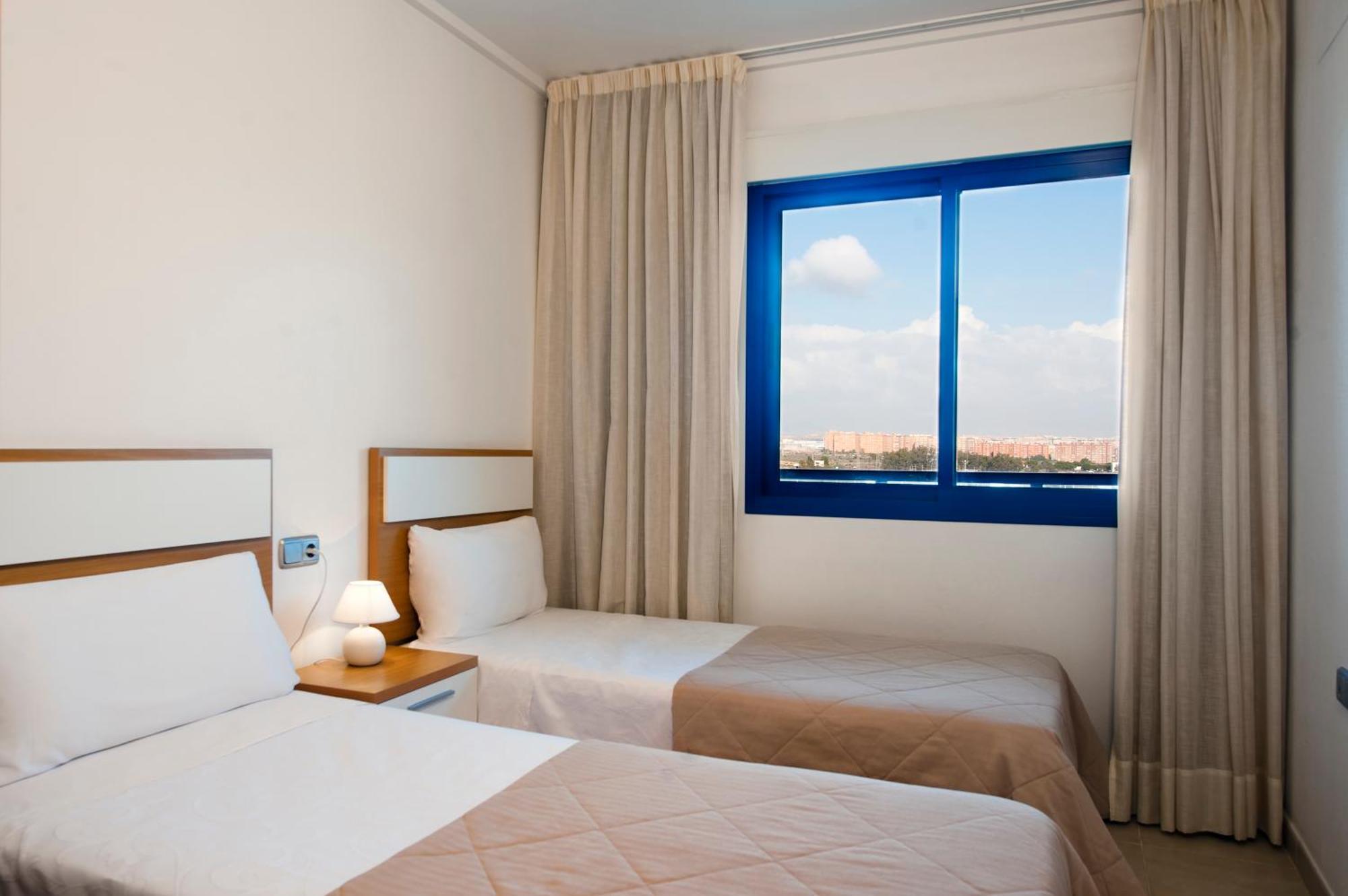 One-Bedroom Apartment,402898161:JPEG