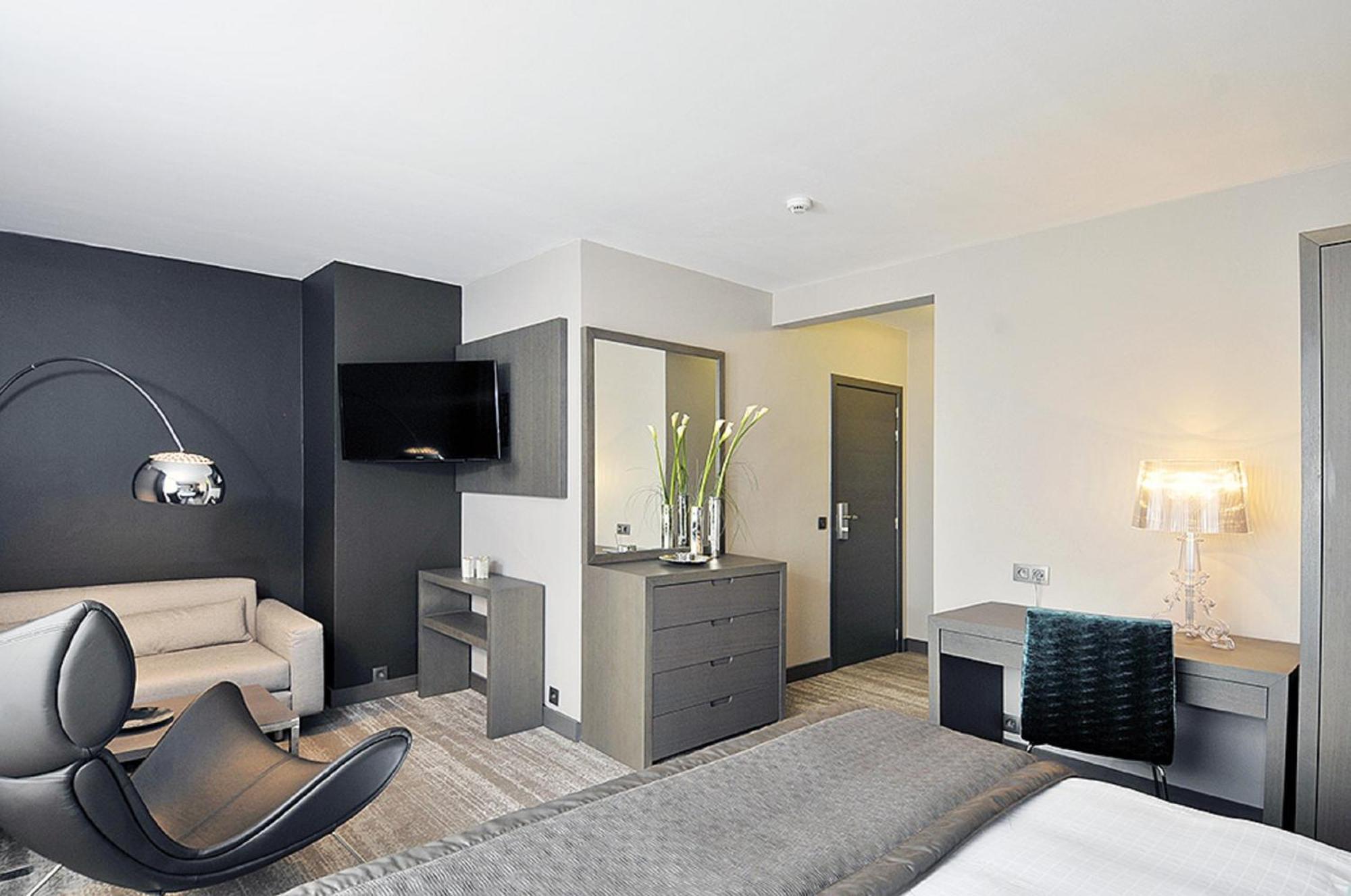 Double Deluxe Kitchenette