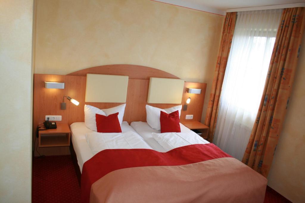 Comfort Double Room,28171343:JPEG