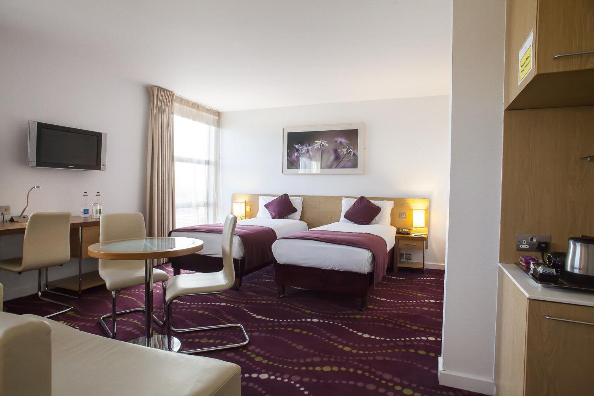 Twin Room,1437218491:JPEG