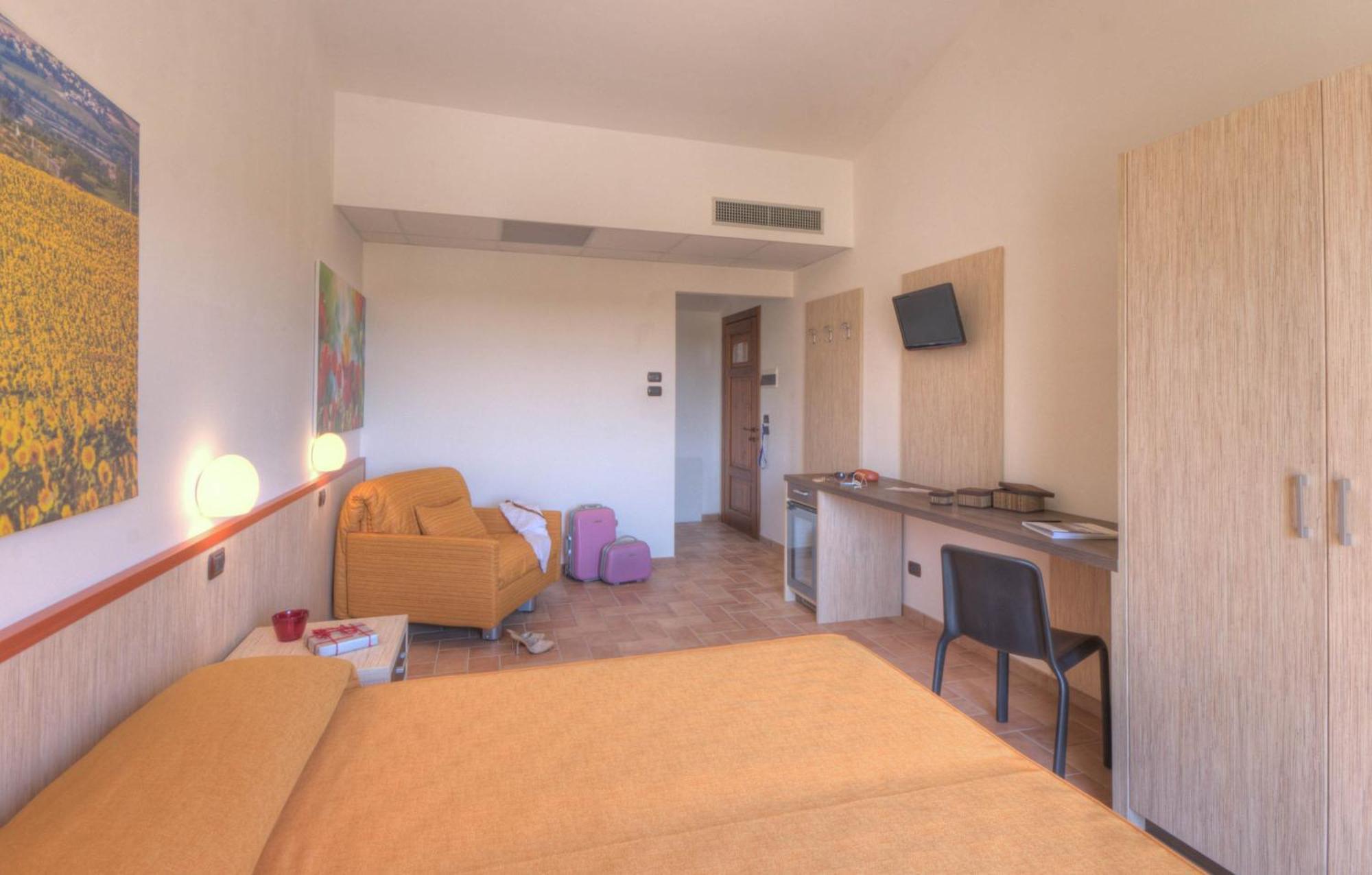 Double Room,31622996:JPEG