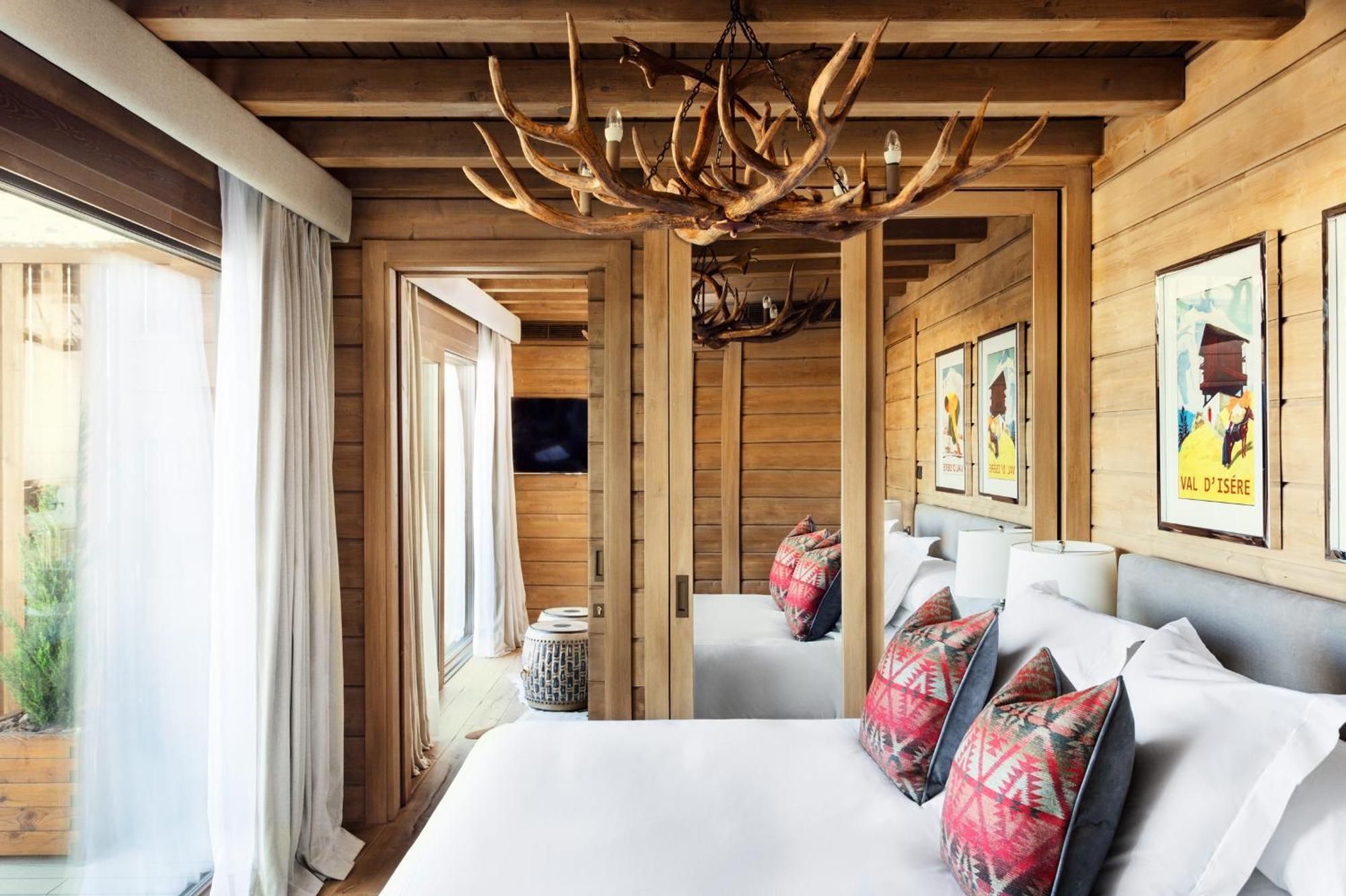 Lodge Suite