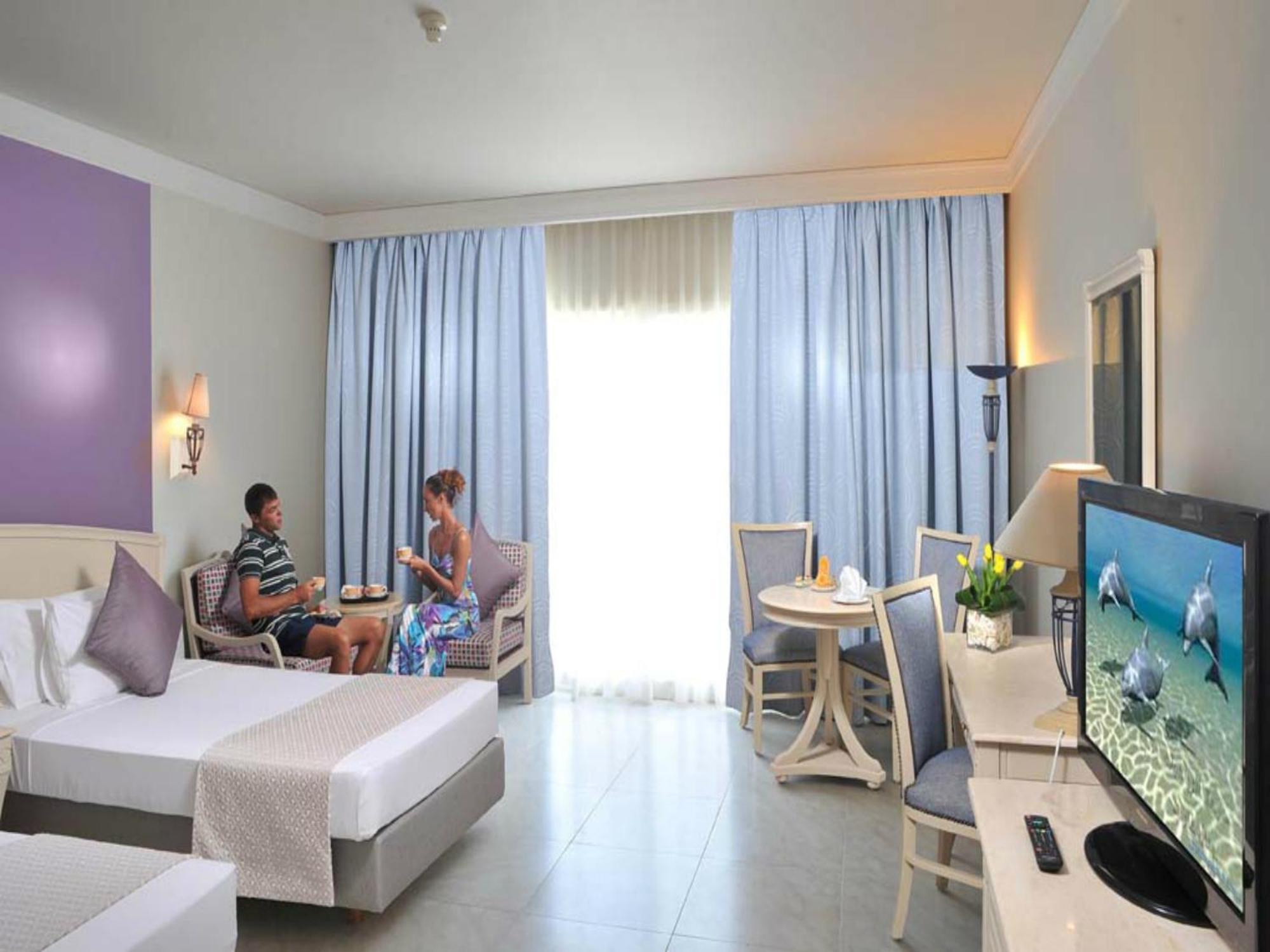 Deluxe Garden View Room