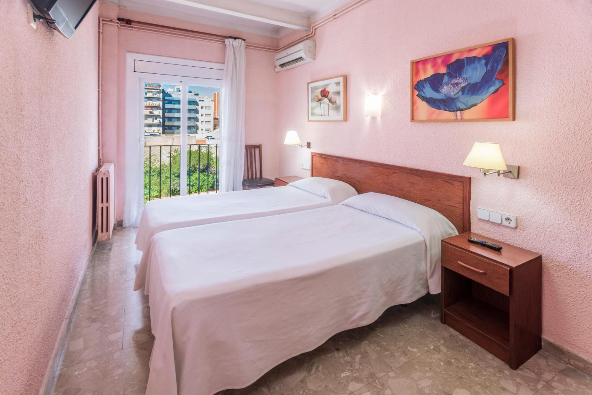 Double or Twin Room,306423648:JPEG