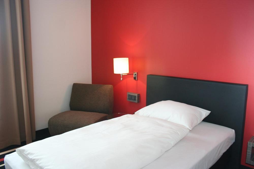 Classic Single Room
