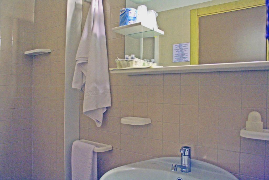 Single Room,31188056:JPEG