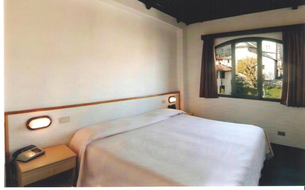 Standard Double Room,703020289:JPEG