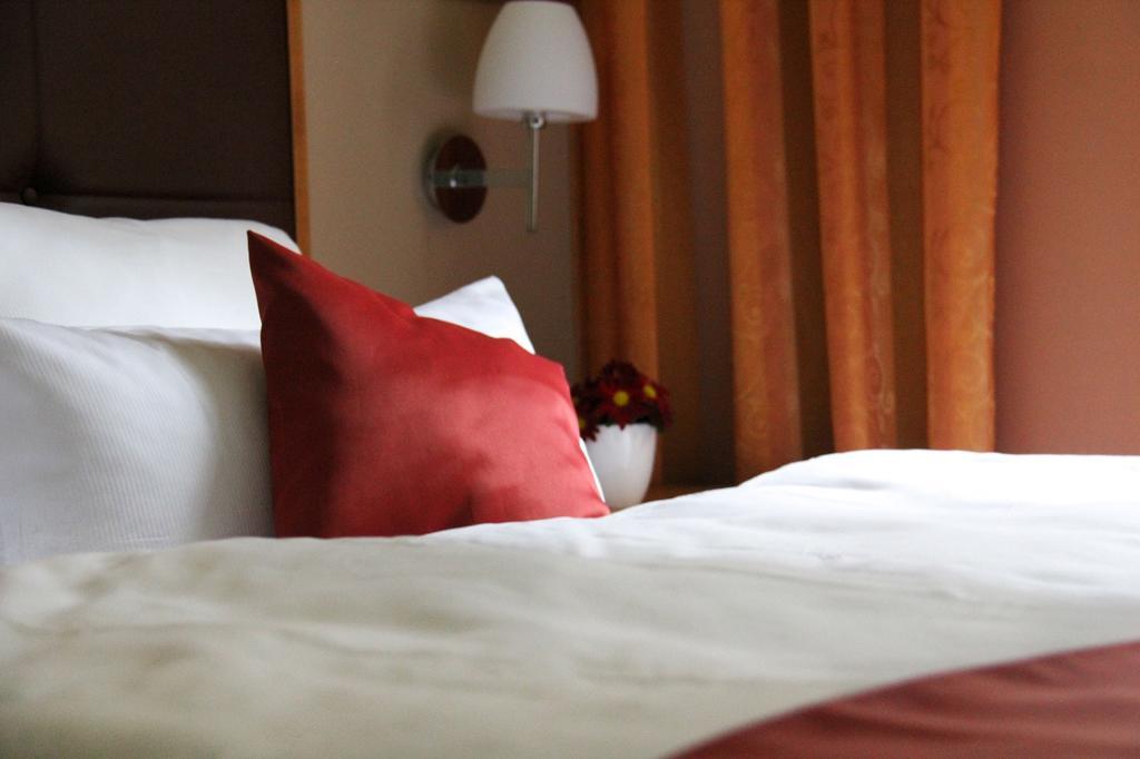 Double Room,322501159:JPEG