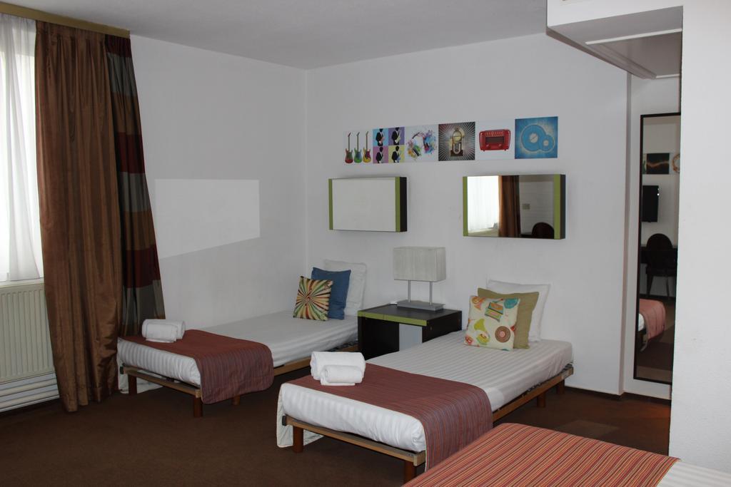 Standard Quadruple Room,1687449782:JPEG