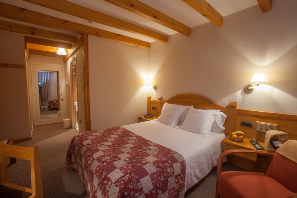 Double or Twin Room,1009964902:JPEG