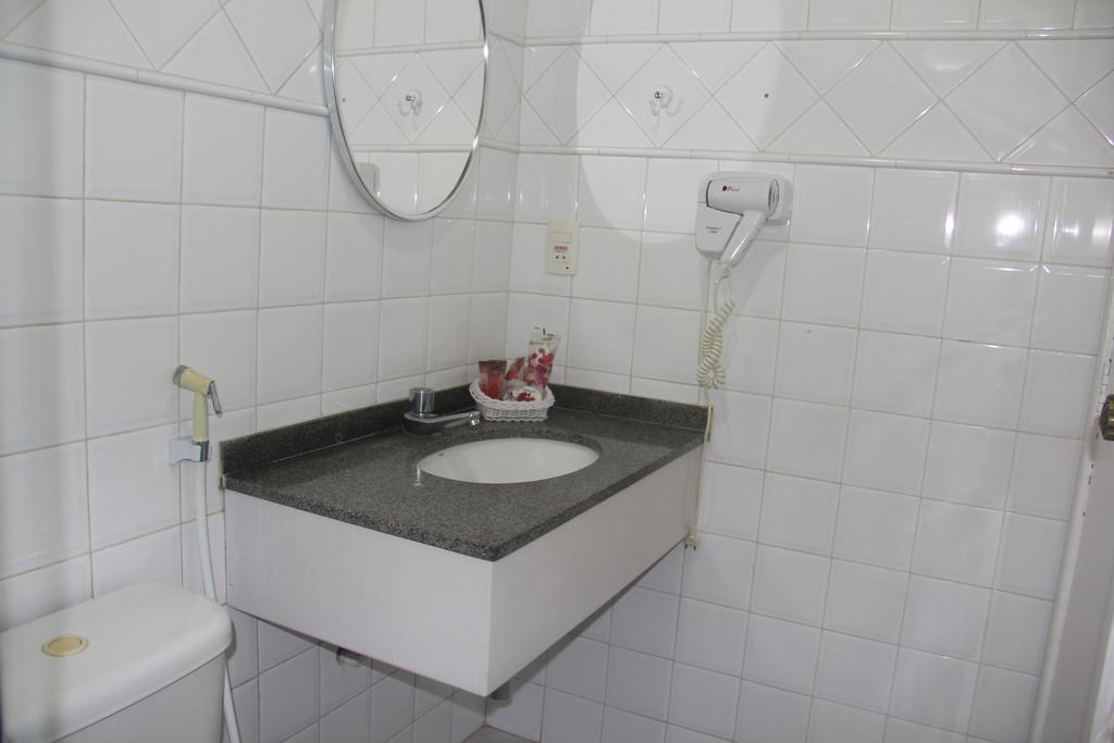 Single Room,825894206:JPEG
