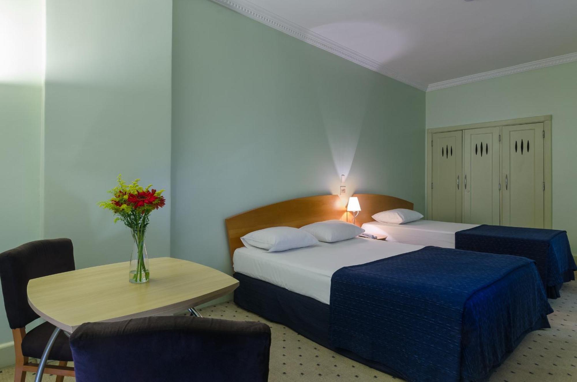 Quarto Família Superior