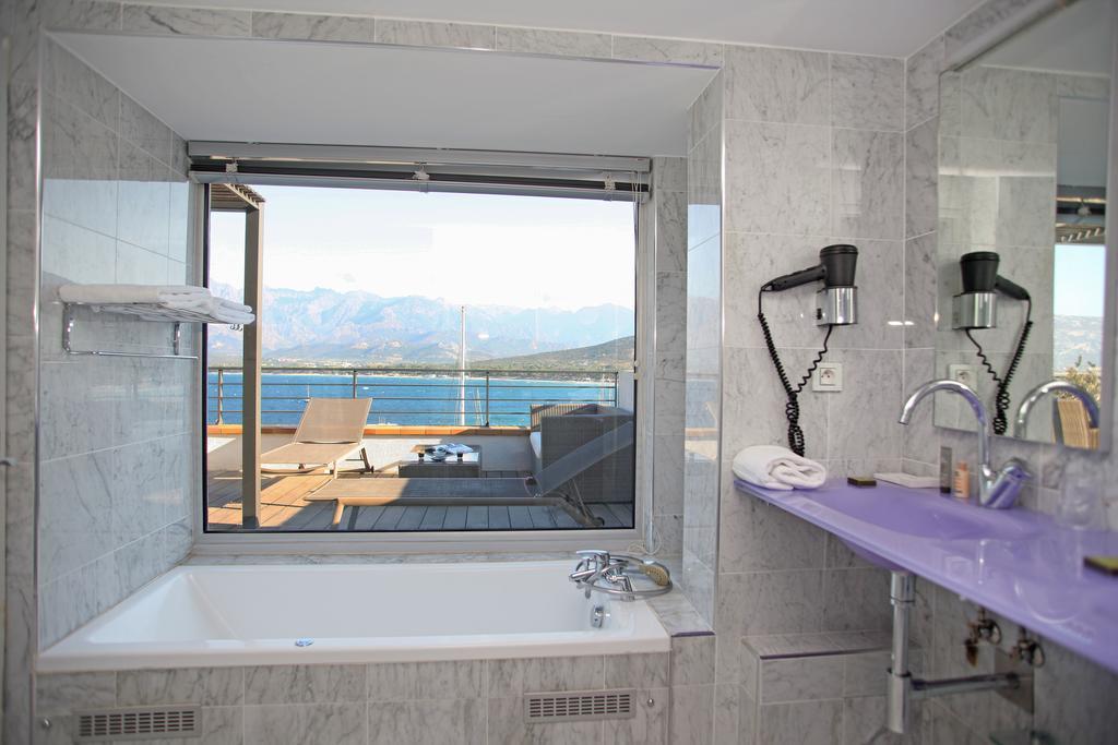 Suite Sea View,789926307:JPEG