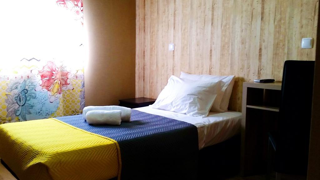 Single Room with Shower,328732102:JPEG