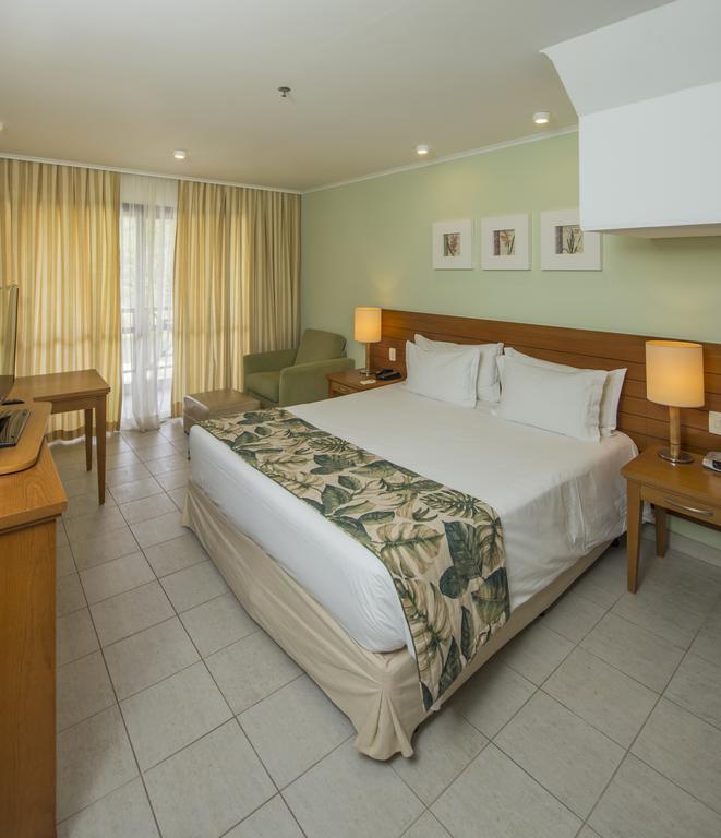 Quarto Duplo Superior com Vista do Jardim