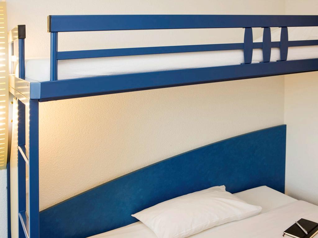 Triple Room,703912432:JPEG