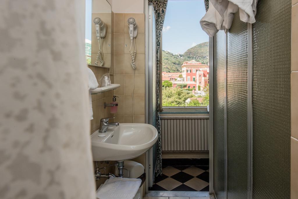 Monaco Room,324353717:JPEG