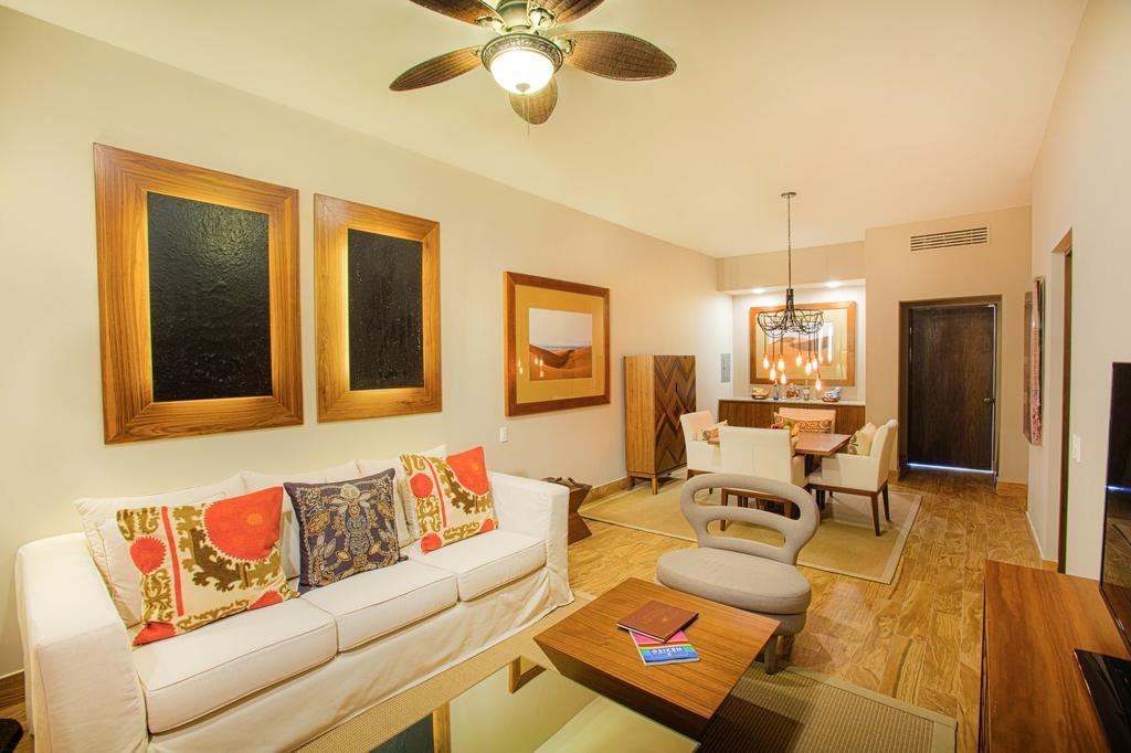 Towers Ocean view Suite