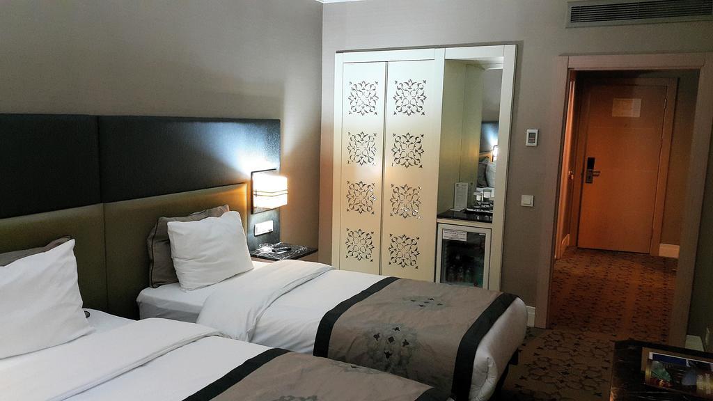 Budget Single Room,701257609:JPEG