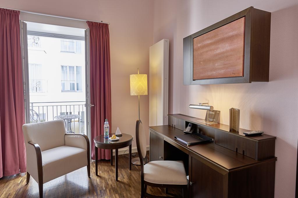 Deluxe Single Room