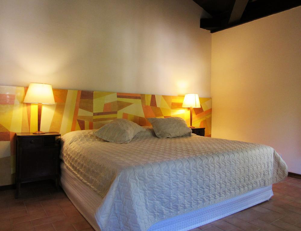 Luxury Suite,535435701:JPEG