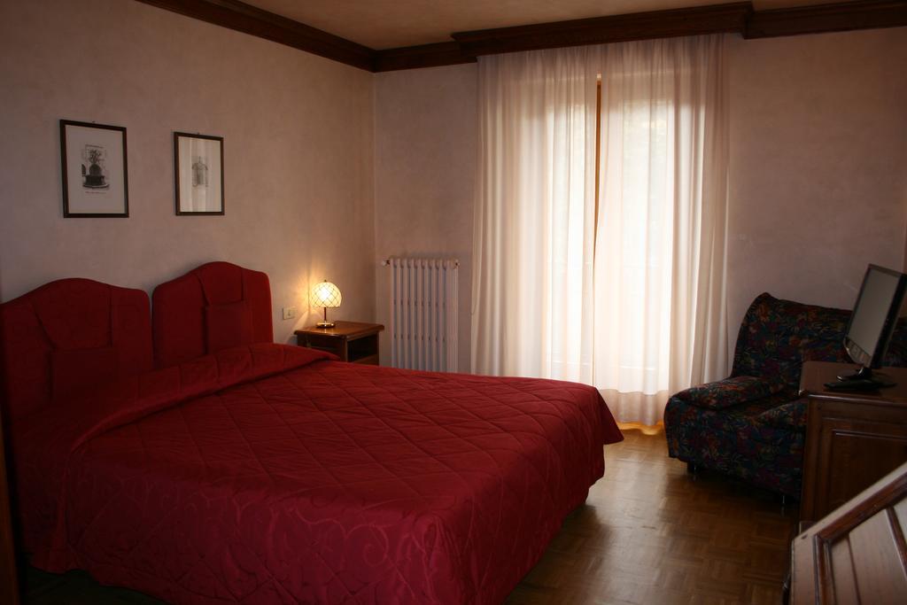 Large Double or Twin Room Balcony