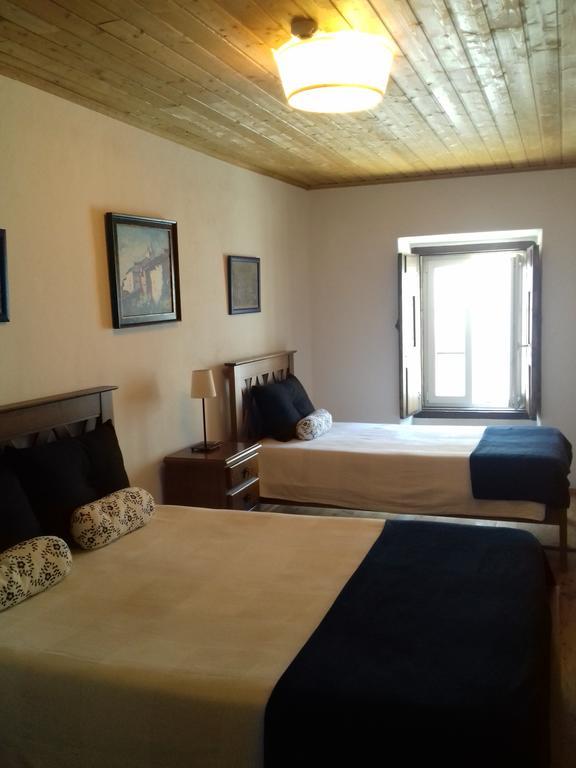 Family Room,212163542:JPEG