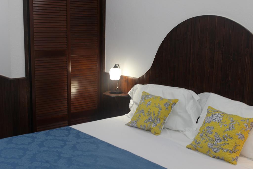 Double Room with Balcony,327149755:JPEG