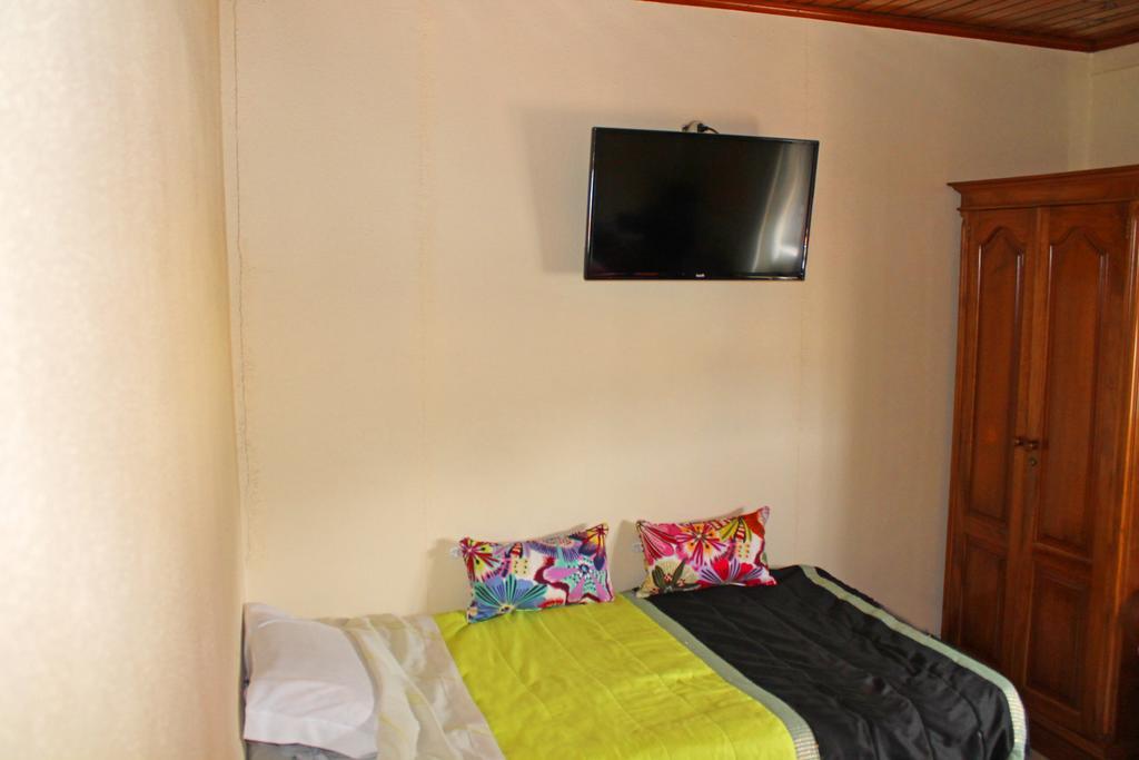 Triple Room,1556306842:JPEG