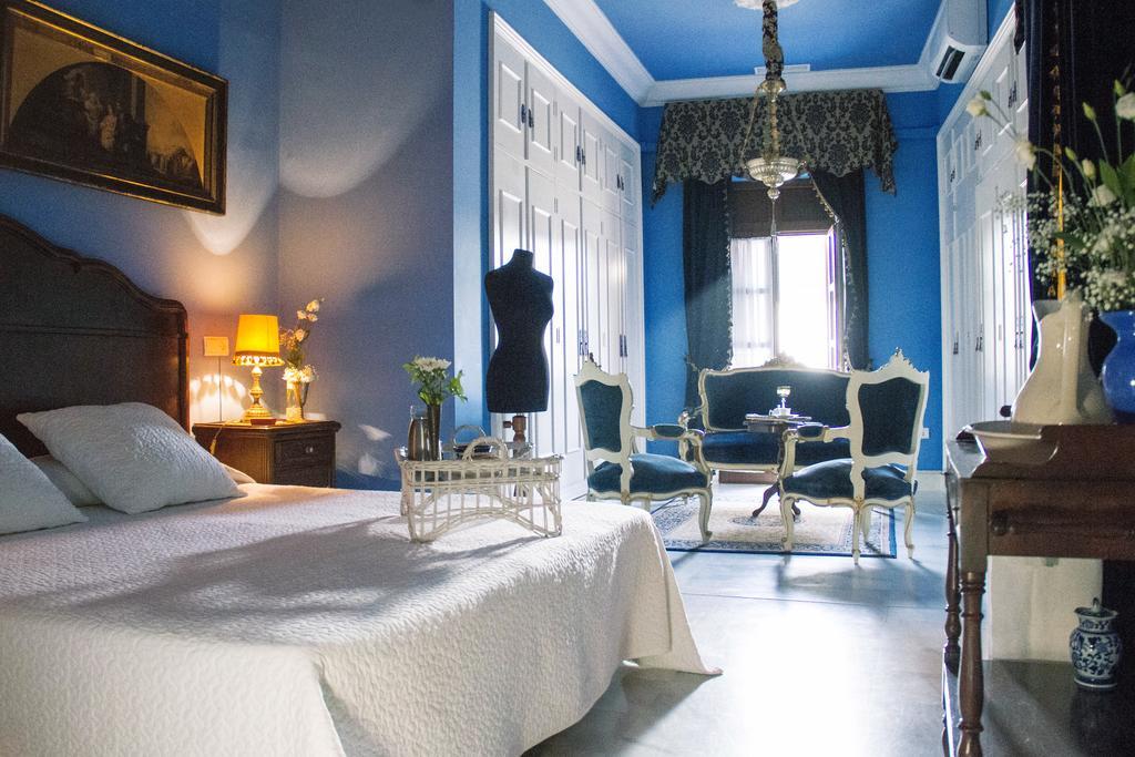 One-Bedroom Suite,817823342:JPEG