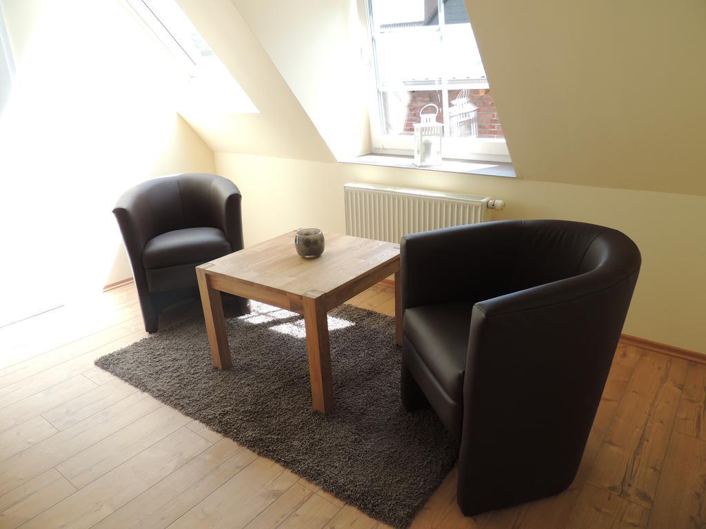 Double Room,353026492:JPEG