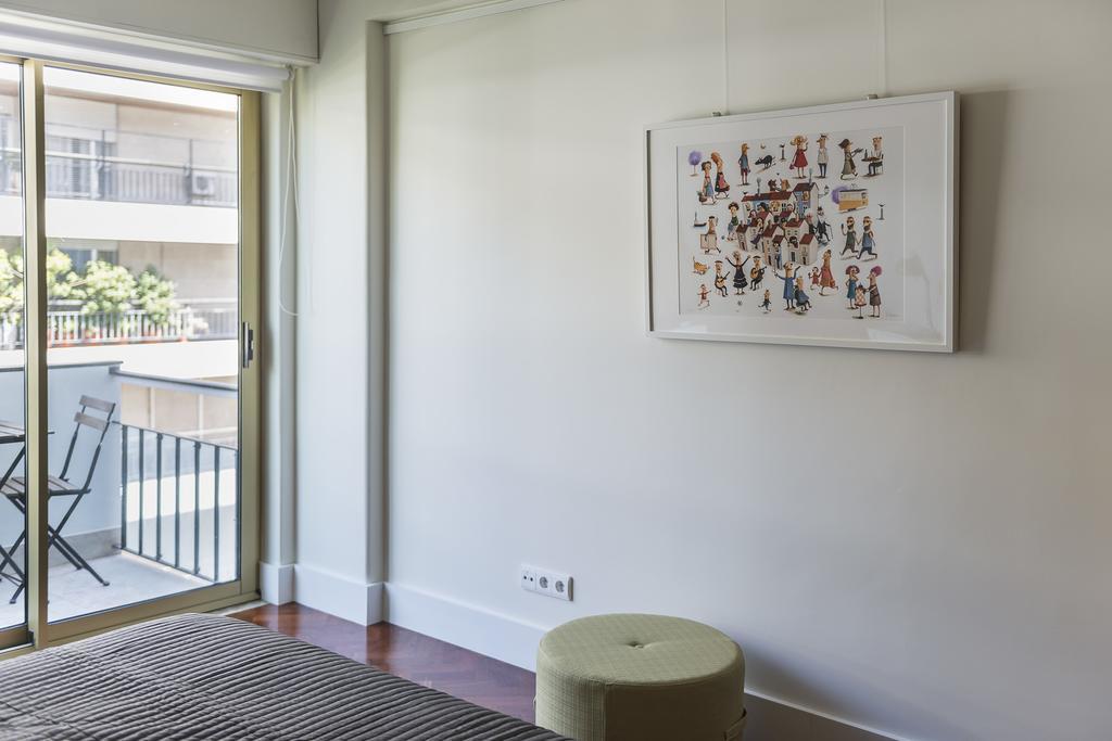 Suite Balcony,525638184:JPEG