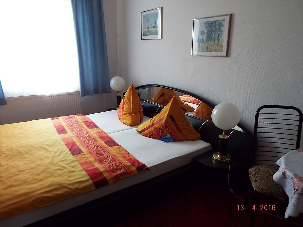 Deluxe Double Room Bath