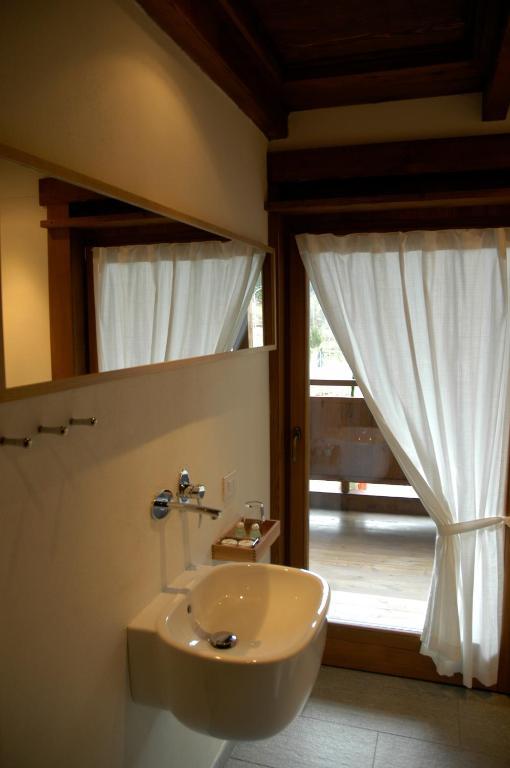 One-Bedroom Suite,33374230:JPEG