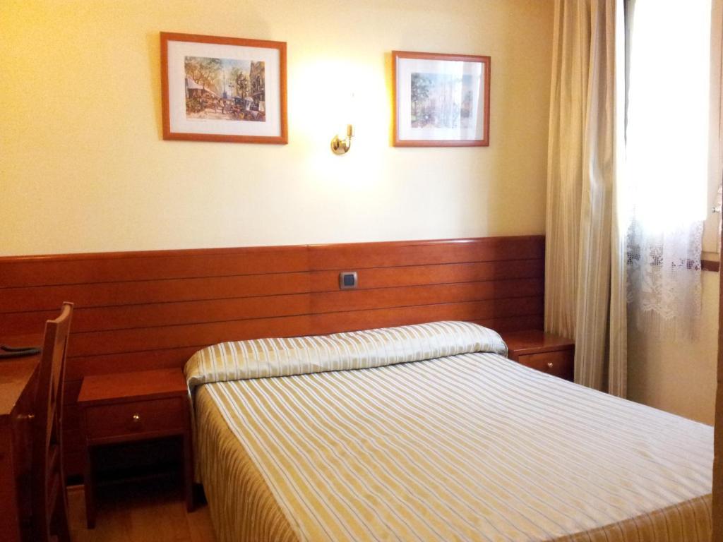 Double Room Extra Bed,33553288:JPEG