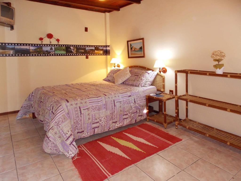 Standard Room,33696475:JPEG