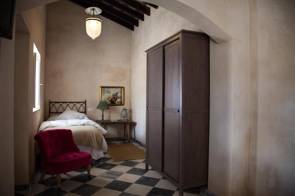 Triple Room,34255423:JPEG
