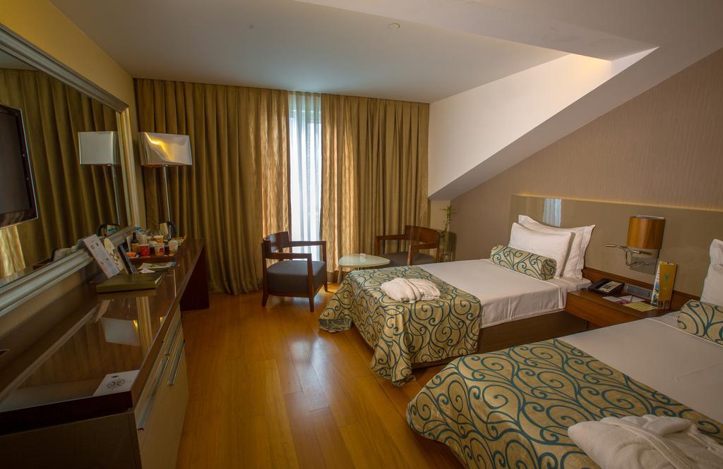 Double Room Balcony Sea View