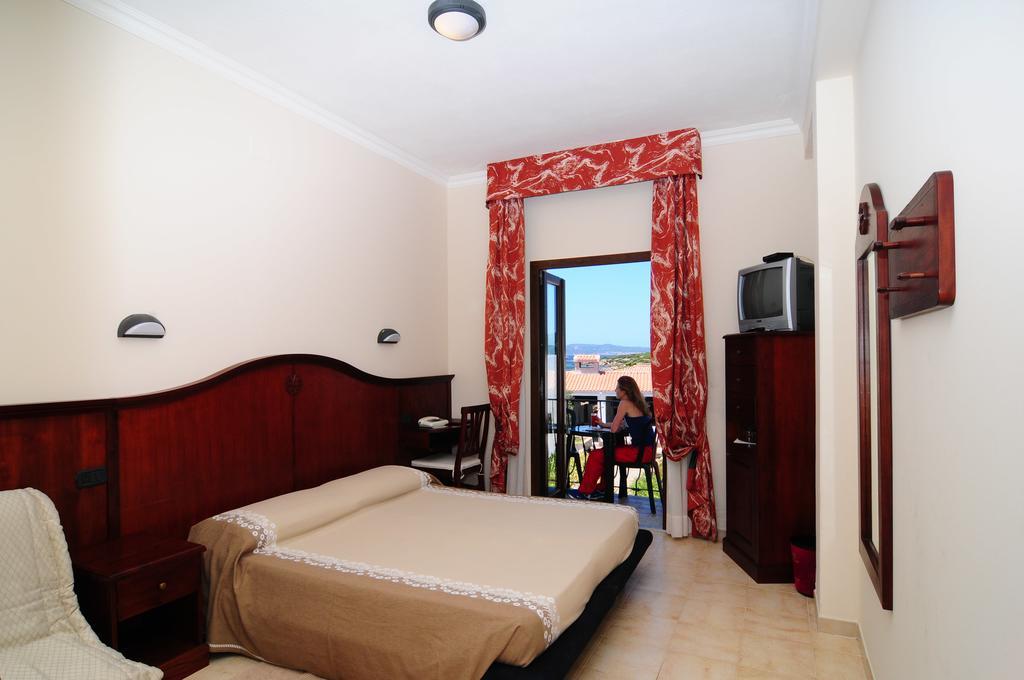 Standard Double or Twin Room with Sea View