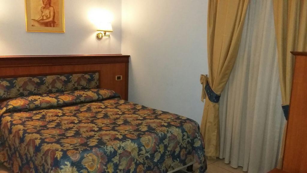 Double Room,342418972:JPEG