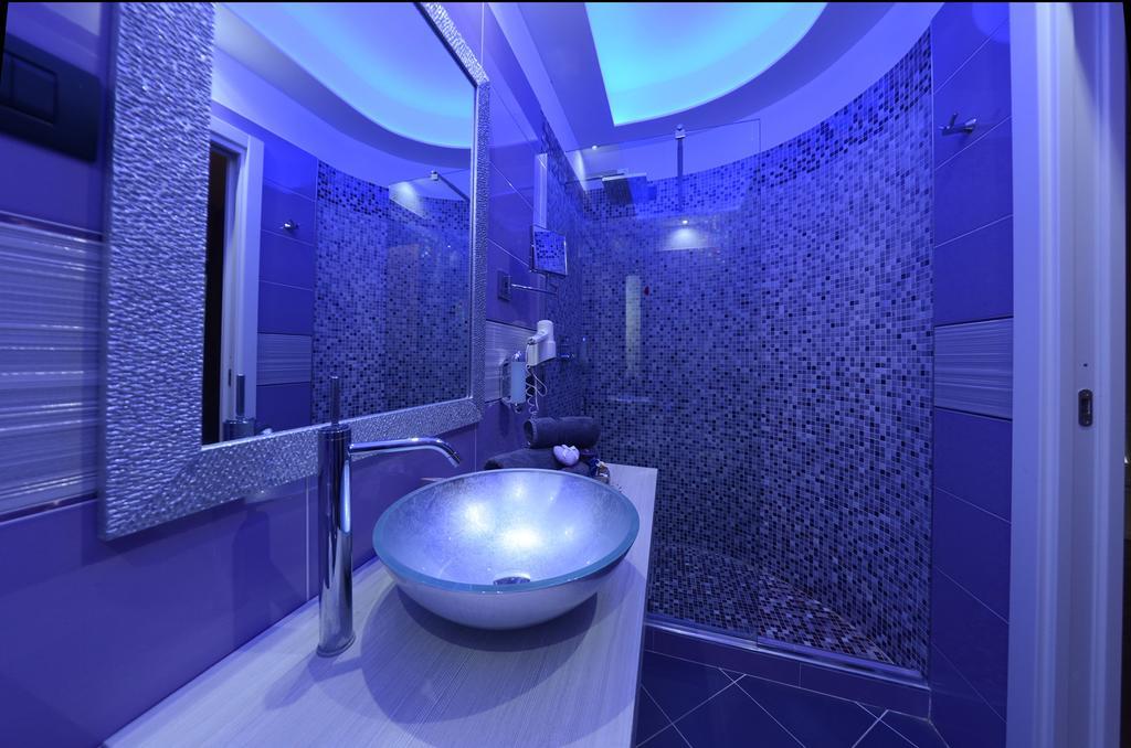 Classic Double Room Pinewood View Terrace,342512269:JPEG