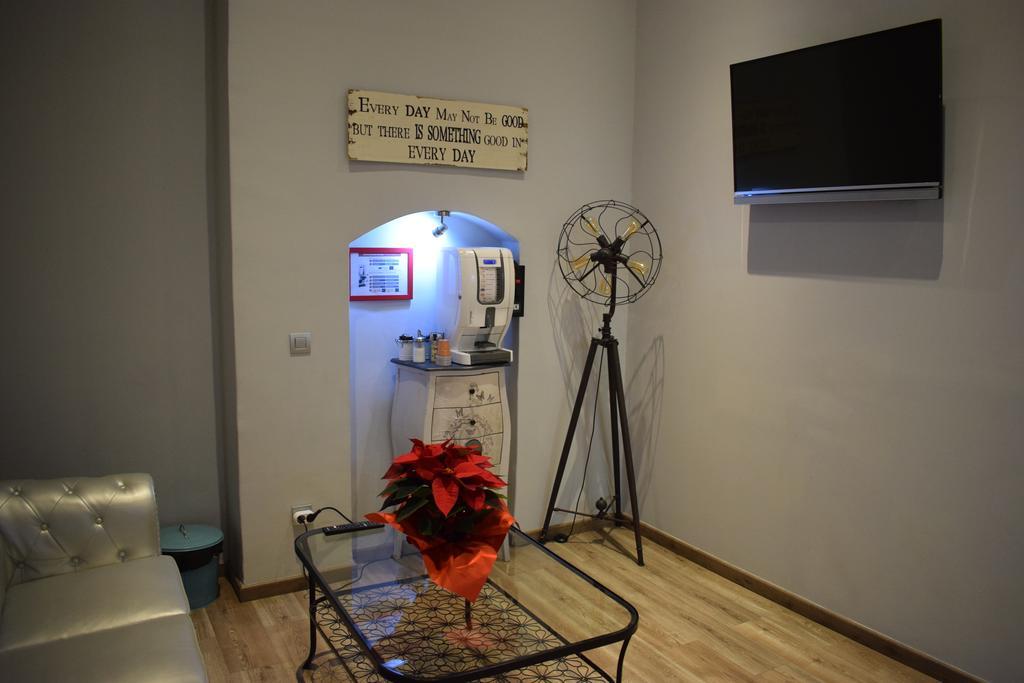 Budget Double Room,888851800:JPEG