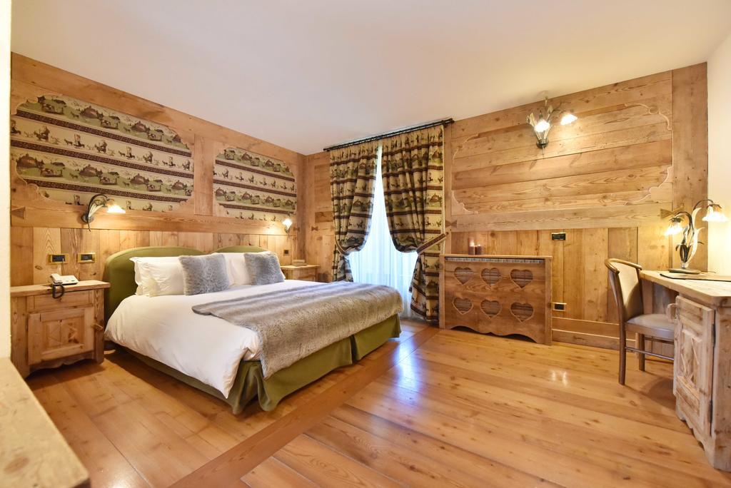 Standard Double Room,379176853:JPEG